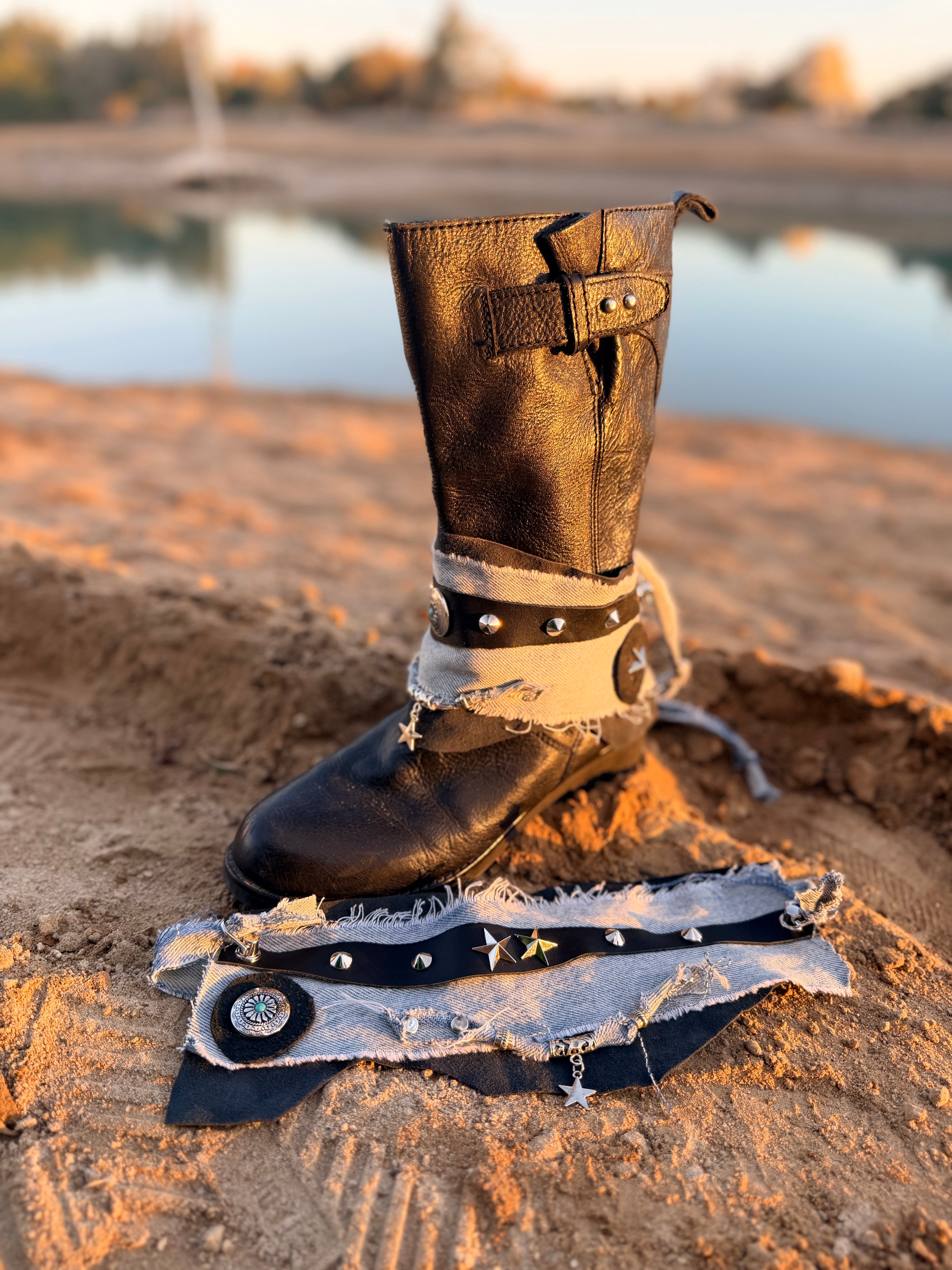 The Midnight Boot Cuff